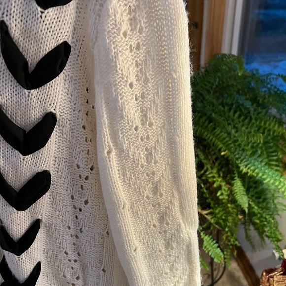 Lane Bryant Ribbon Sweater - Picture 7 of 9